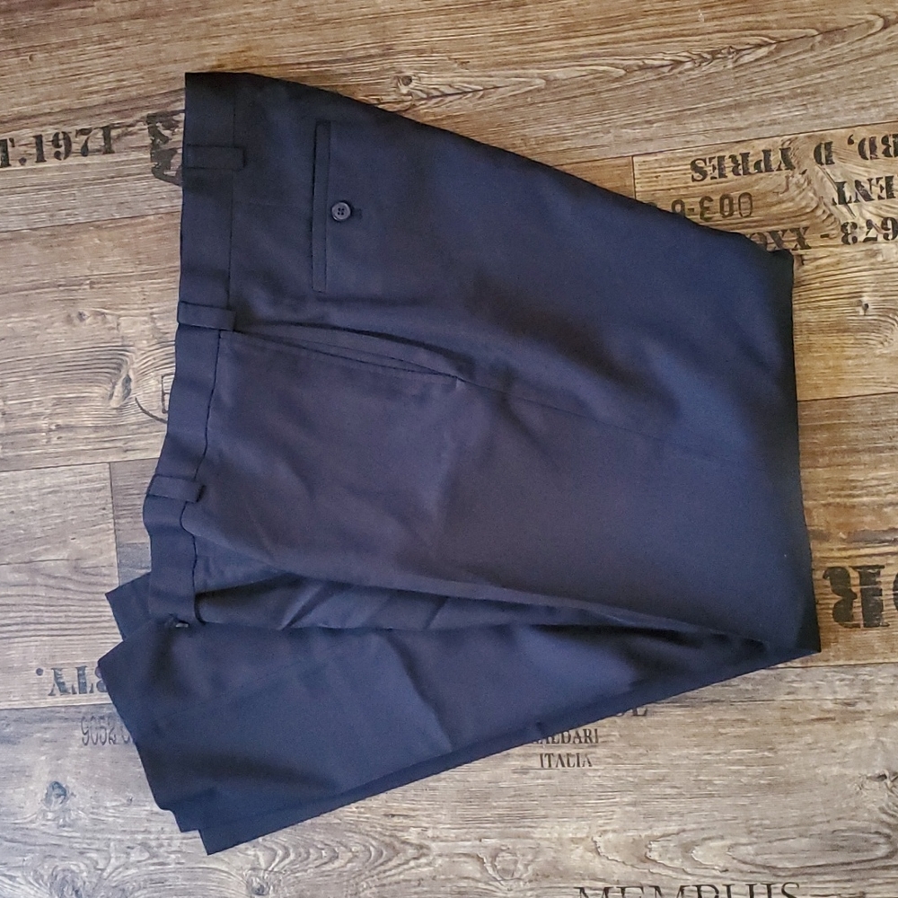 Haggar, straight fit, black, dress pants, size 36/32